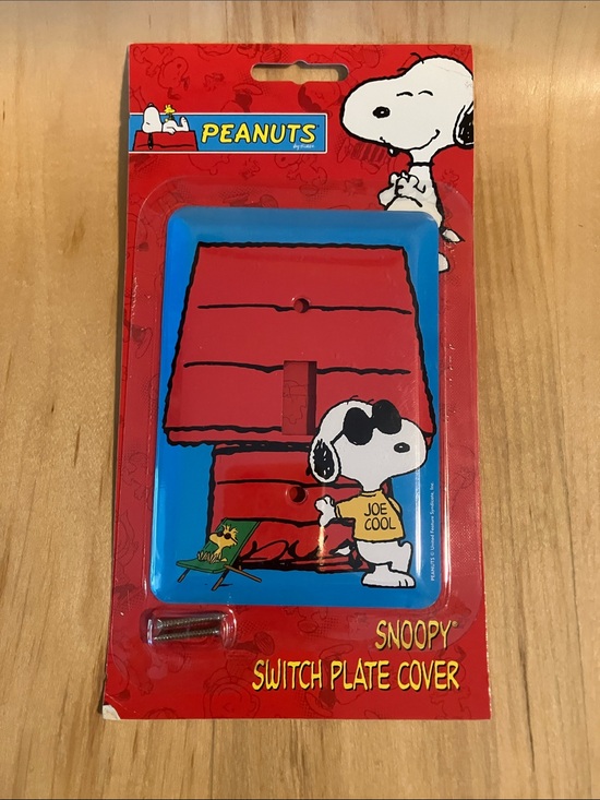 Peanuts Other - Peanuts Snoopy Joe Cool Light Switch Plate Cover - 3.5"x5" Red & Blue